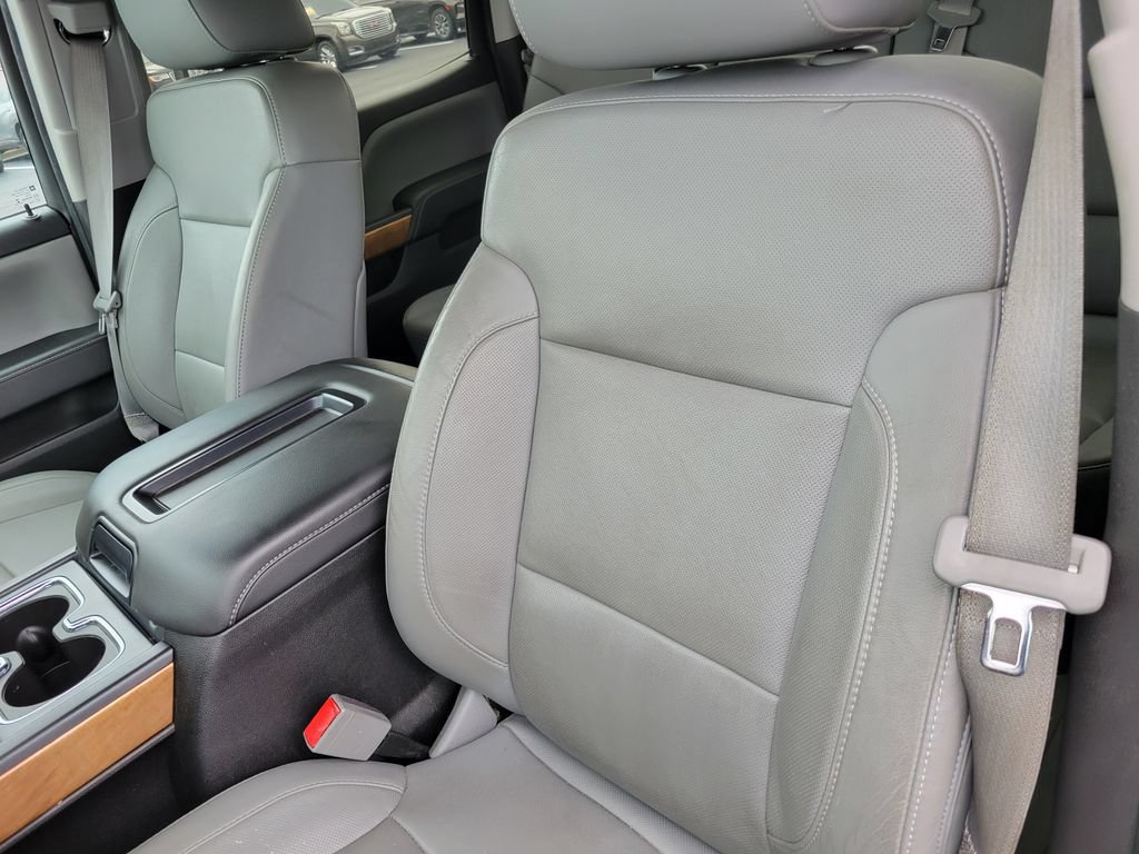 Used 2015 Chevrolet Silverado 1500 LTZ AWD/4WD image 13