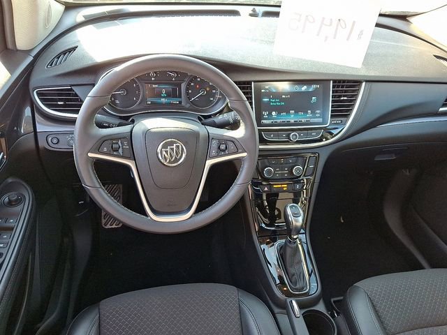 Used 2021 Buick Encore Preferred image 12