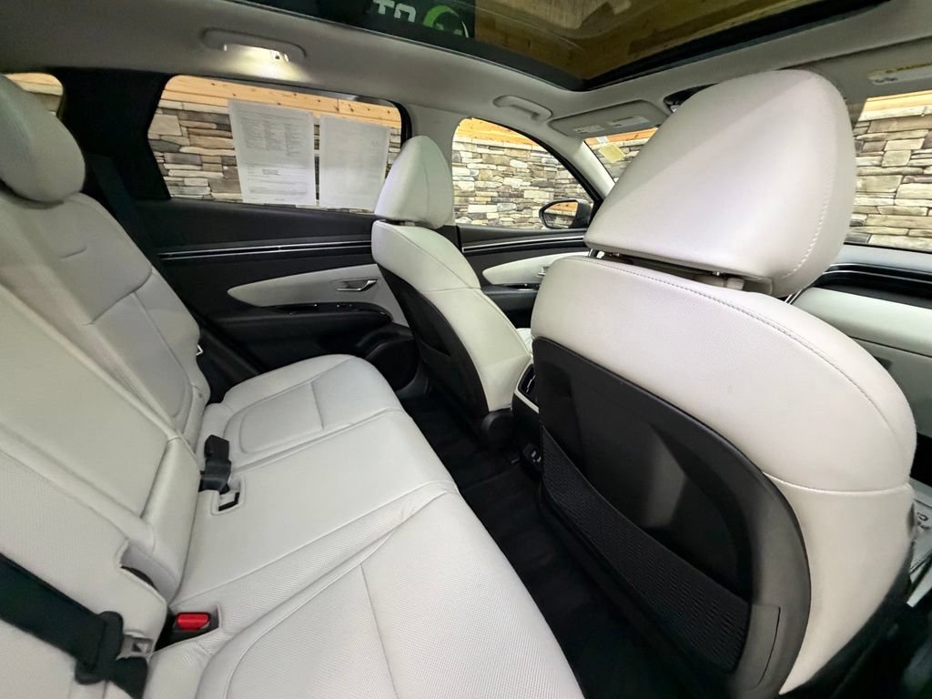 Used 2022 Hyundai Tucson Limited AWD/4WD image 43