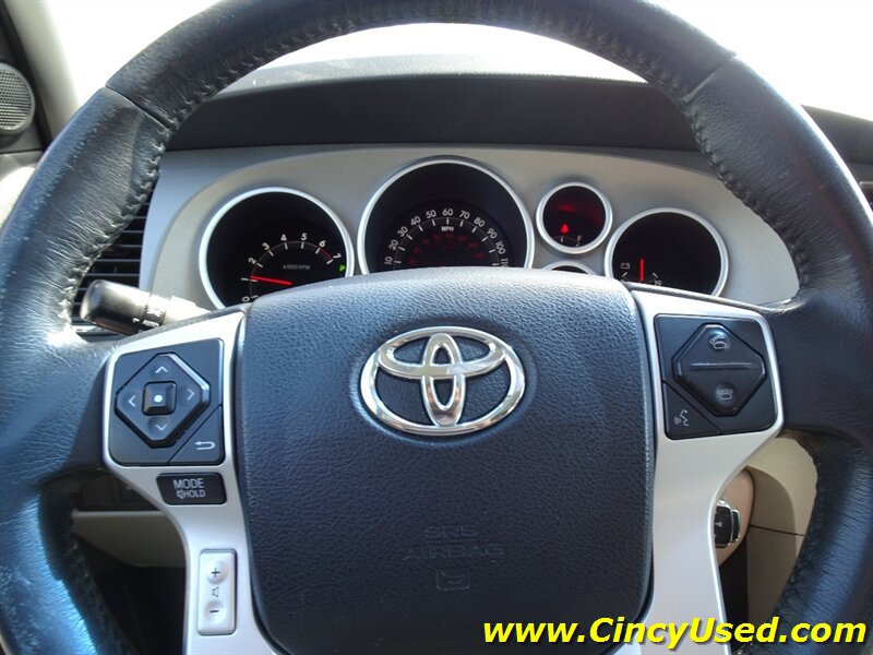Used 2015 Toyota Sequoia Limited AWD/4WD image 23