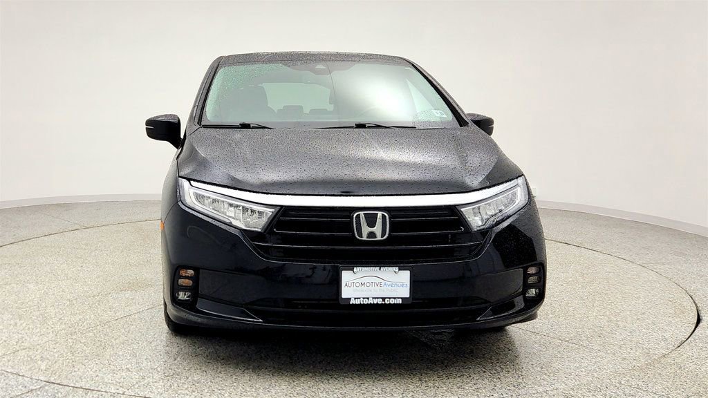 Used 2024 Honda Odyssey EX-L image 2