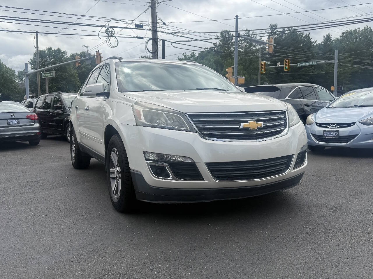 Used 2015 Chevrolet Traverse LT AWD/4WD image 1