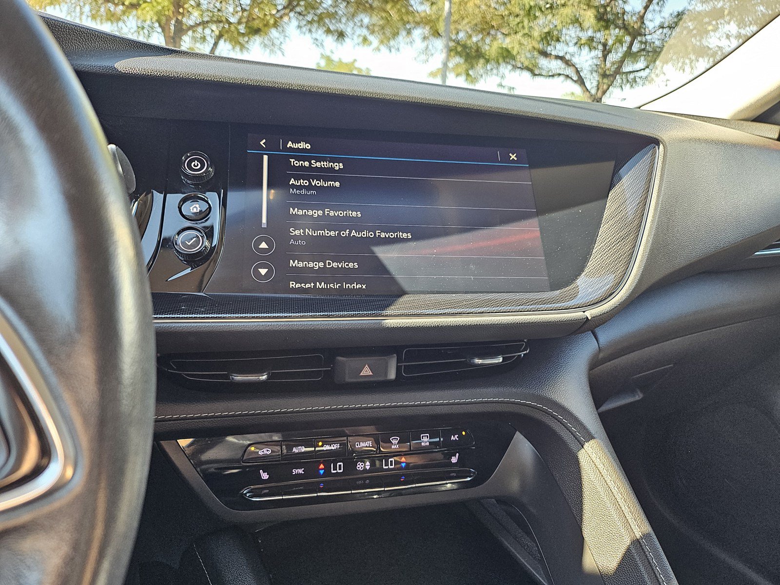 Used 2021 Buick Envision Preferred AWD/4WD image 13
