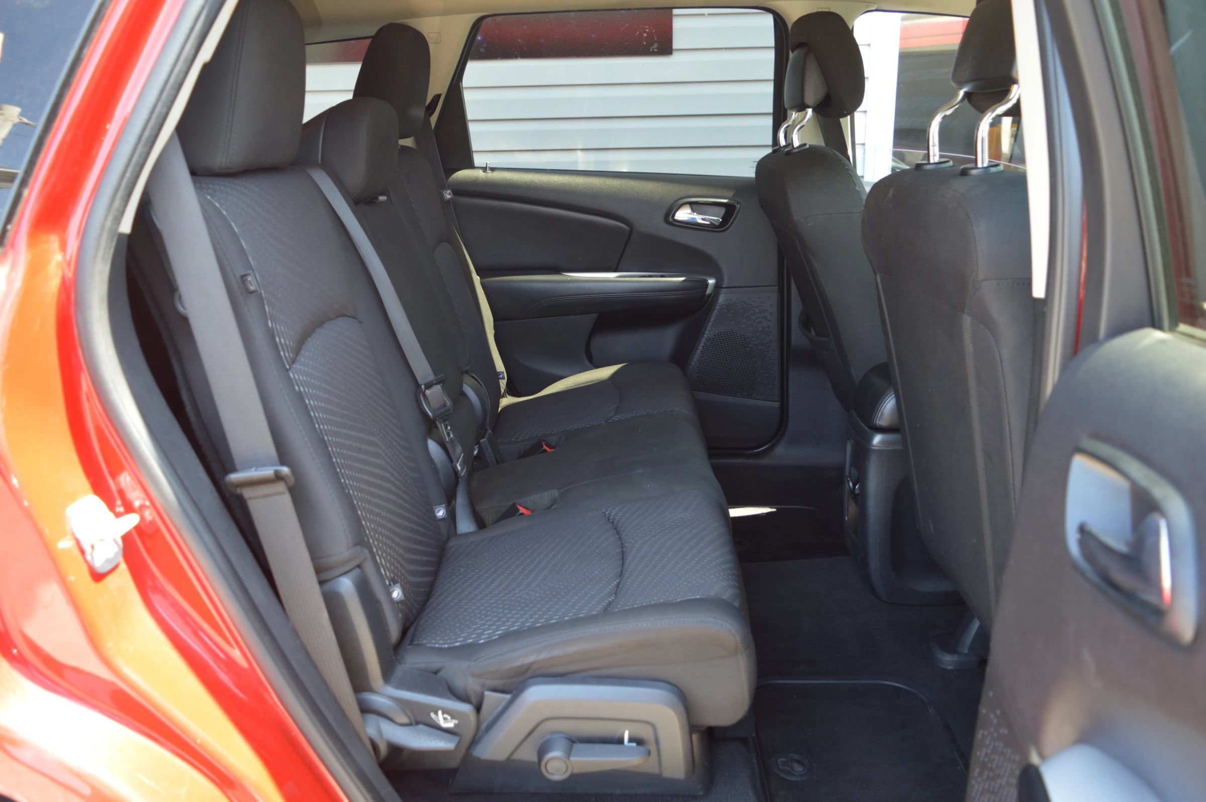 Used 2016 Dodge Journey SXT FWD image 21