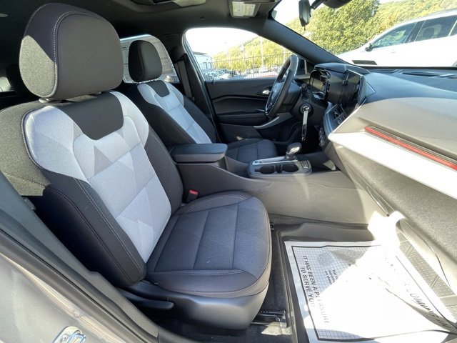 New 2026 Chevrolet Trax RS image 31