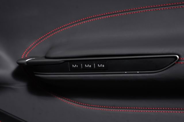 Used 2019 Ferrari GTC4Lusso AWD/4WD image 71