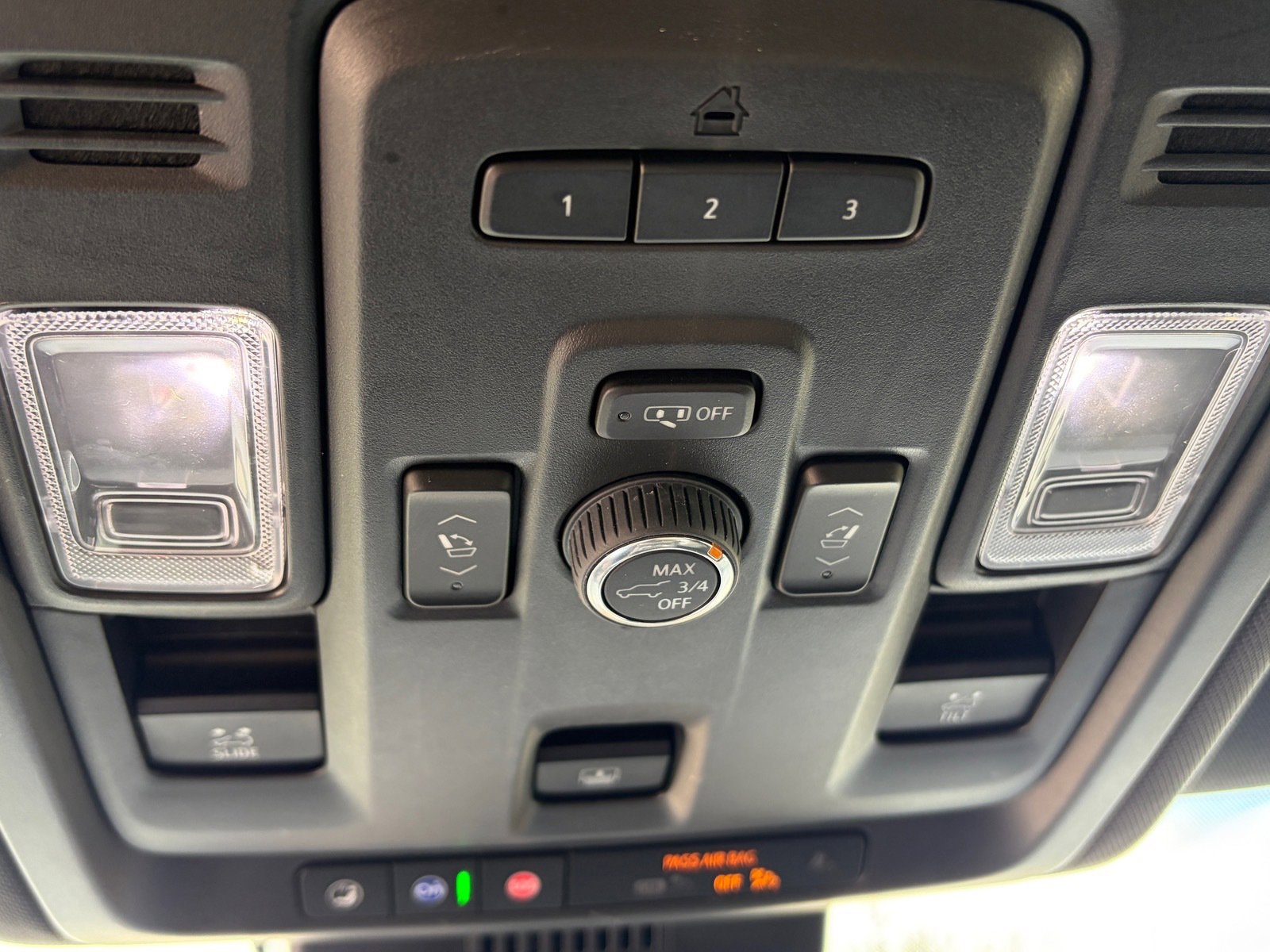 Used 2024 GMC Yukon AT4 w/ AT4 Premium Package image 28