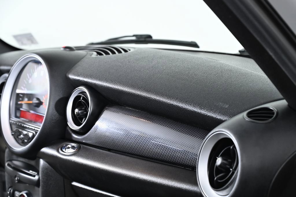 Used 2015 MINI Cooper S image 20