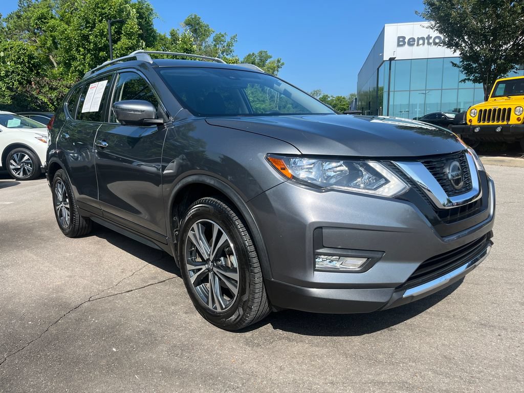 Used 2019 Nissan Rogue SV w/ Premium Package