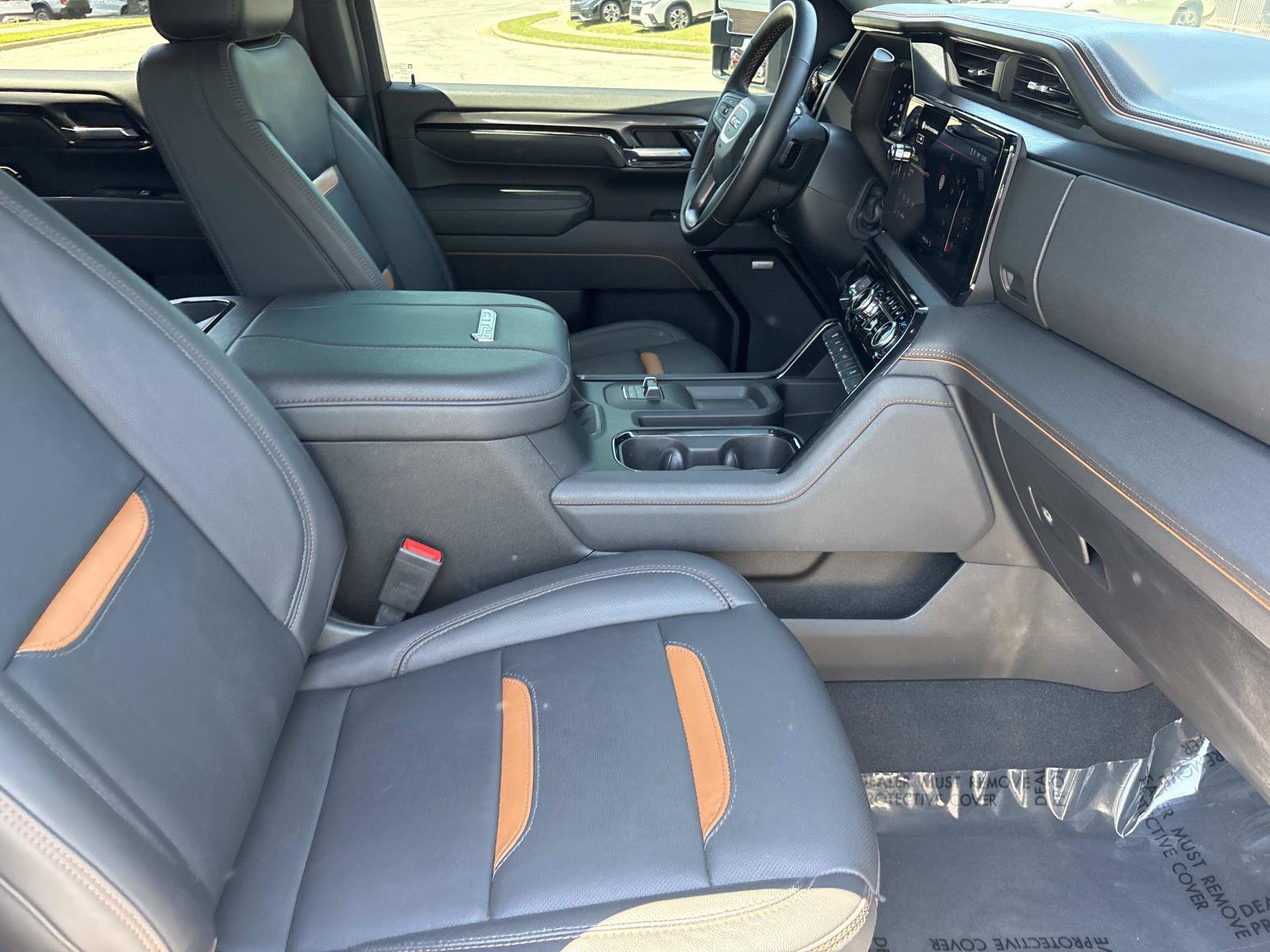 Used 2026 GMC Sierra 2500 AT4 w/ AT4 Premium Plus Package AWD/4WD image 35