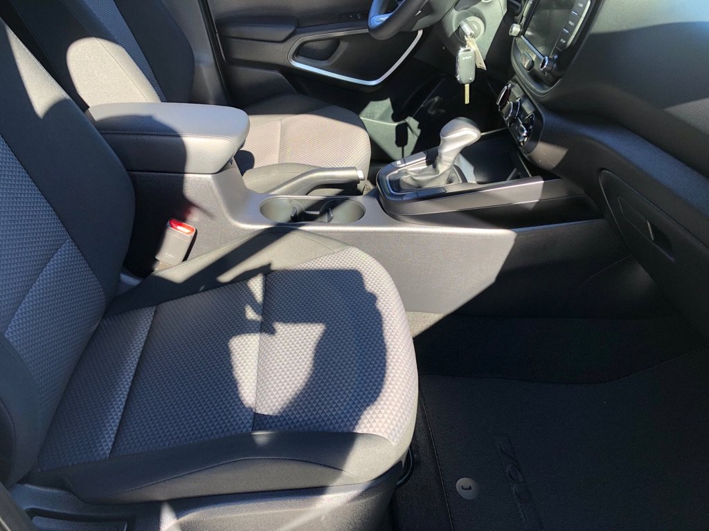 Used 2024 Kia Soul LX FWD image 23