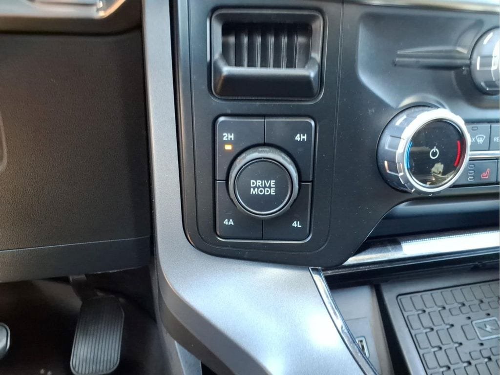Used 2023 Ford F150 Lariat w/ Equipment Group 502A High AWD/4WD image 23