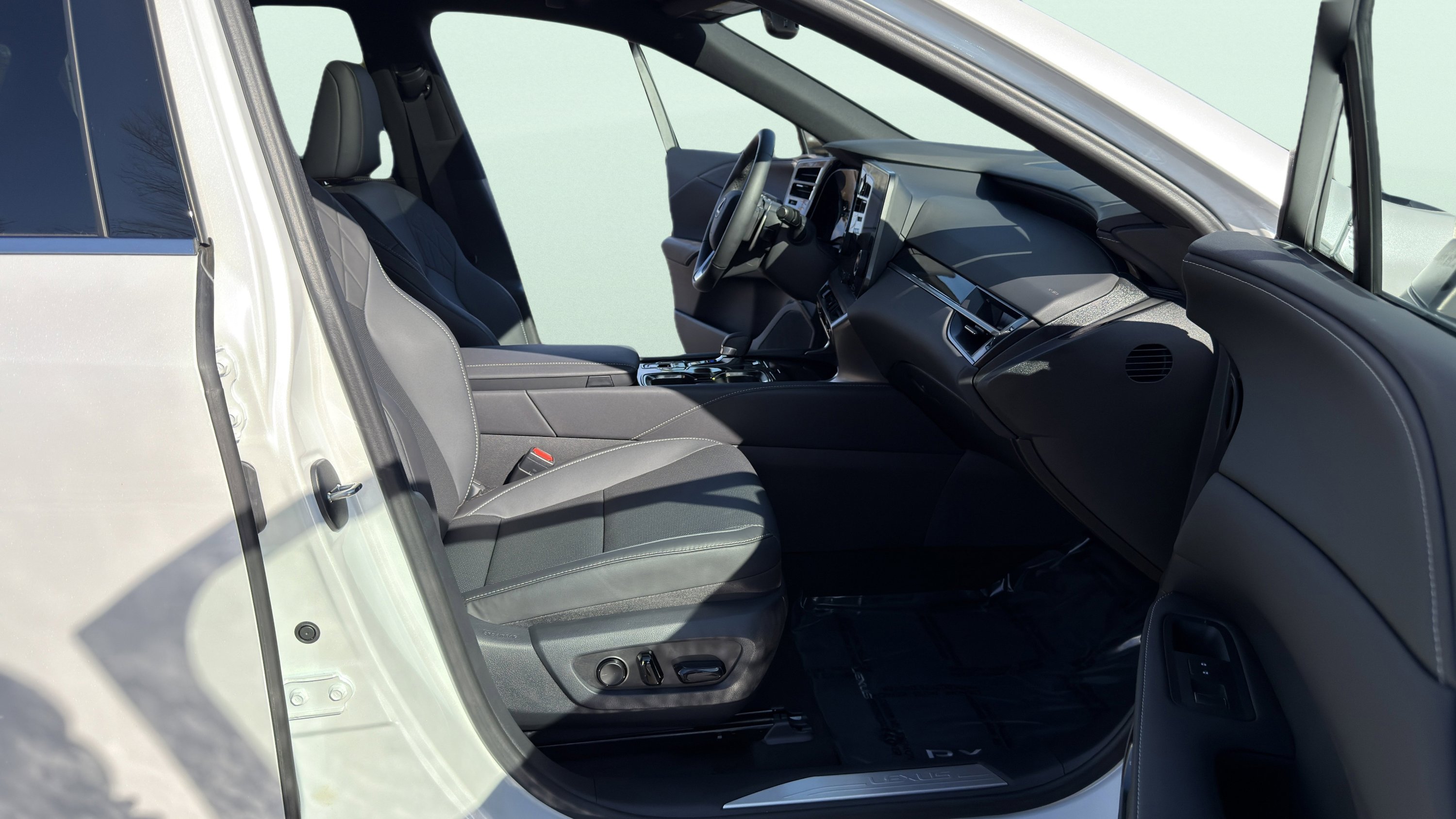 Used 2025 Lexus RX 350 Premium Plus image 44