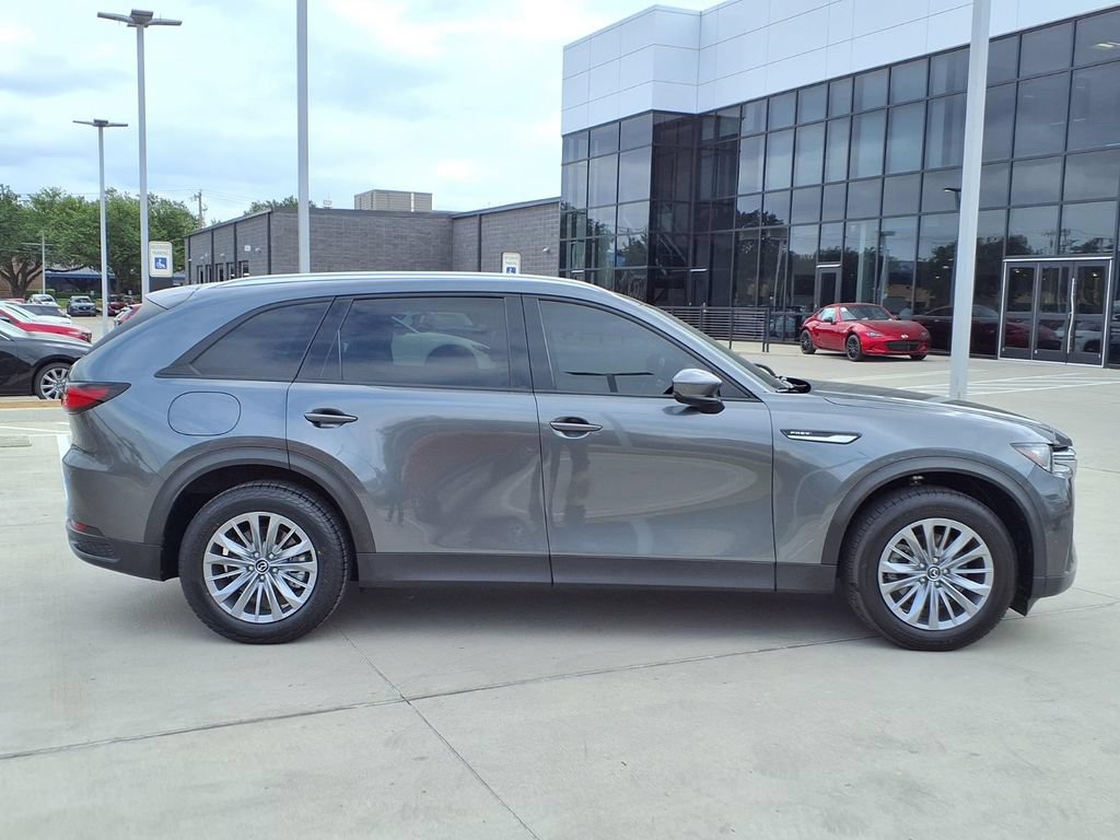 Used 2024 MAZDA CX-90 Plug-In Hybrid w/ Preferred AWD/4WD image 2