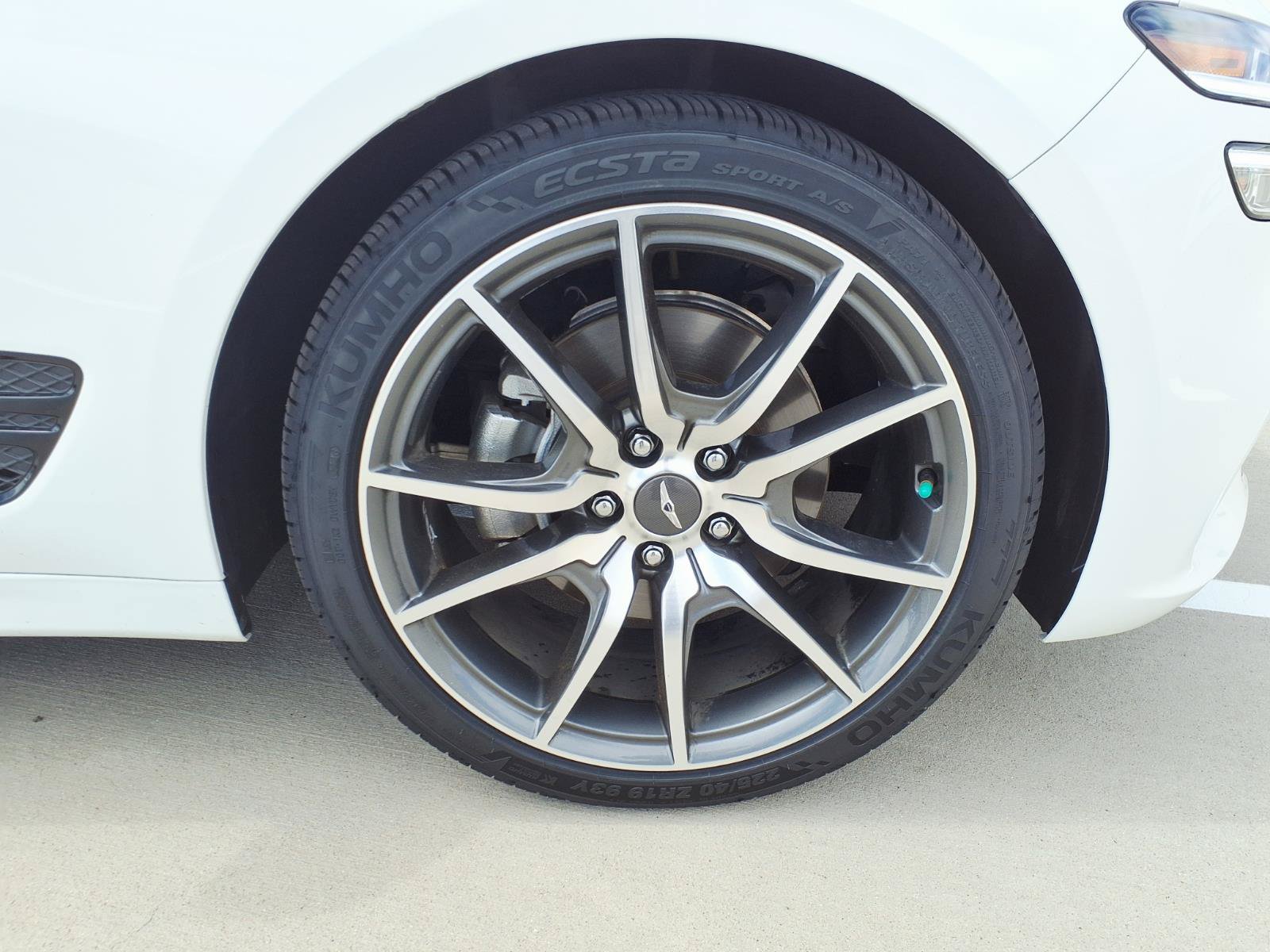 Certified 2022 Genesis G70 2.0T w/ Prestige Package RWD image 8
