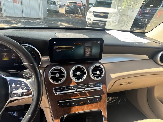 Used 2022 Mercedes-Benz GLC 300 4MATIC image 23