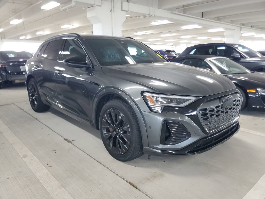 Used 2024 Audi Q8 e-tron Prestige w/ Prestige Package AWD/4WD image 2