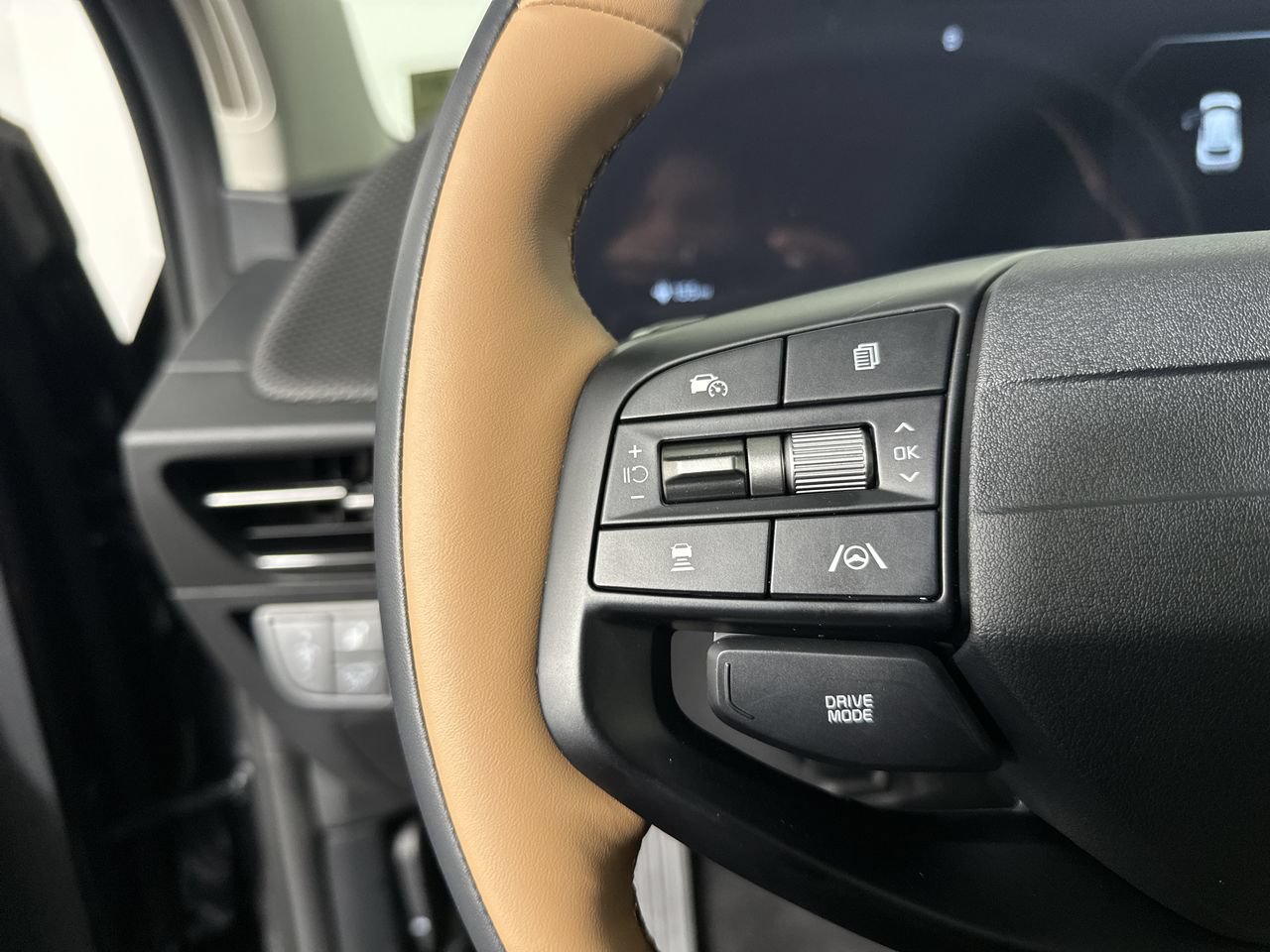 New 2026 Kia EV6 Wind RWD image 6