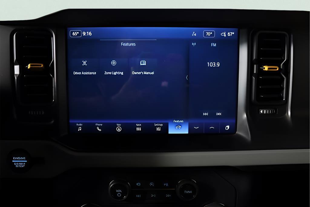 Used 2022 Ford Bronco Badlands image 30