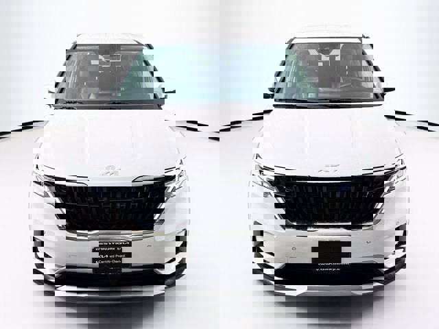 Certified 2024 Kia Carnival EX image 2