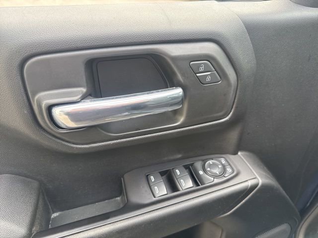 Certified 2022 Chevrolet Silverado 1500 Custom AWD/4WD image 19