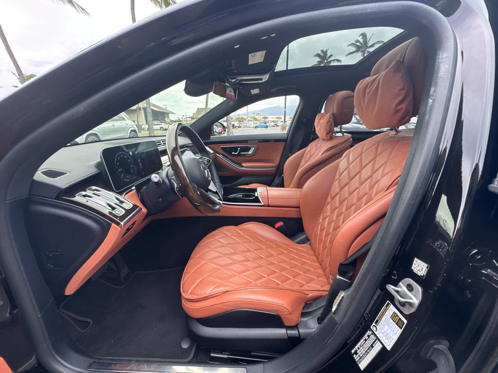 Used 2023 Mercedes-Benz S 580e 4MATIC Sedan image 13