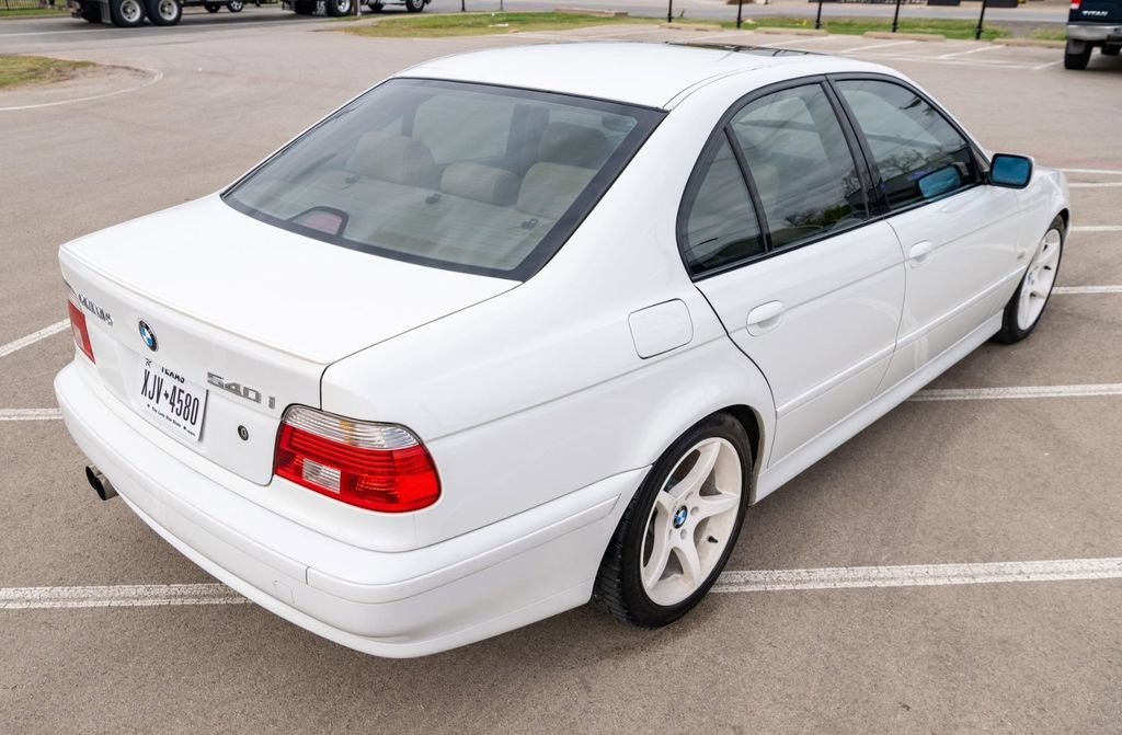 Used 2001 BMW 540i Sedan RWD image 9