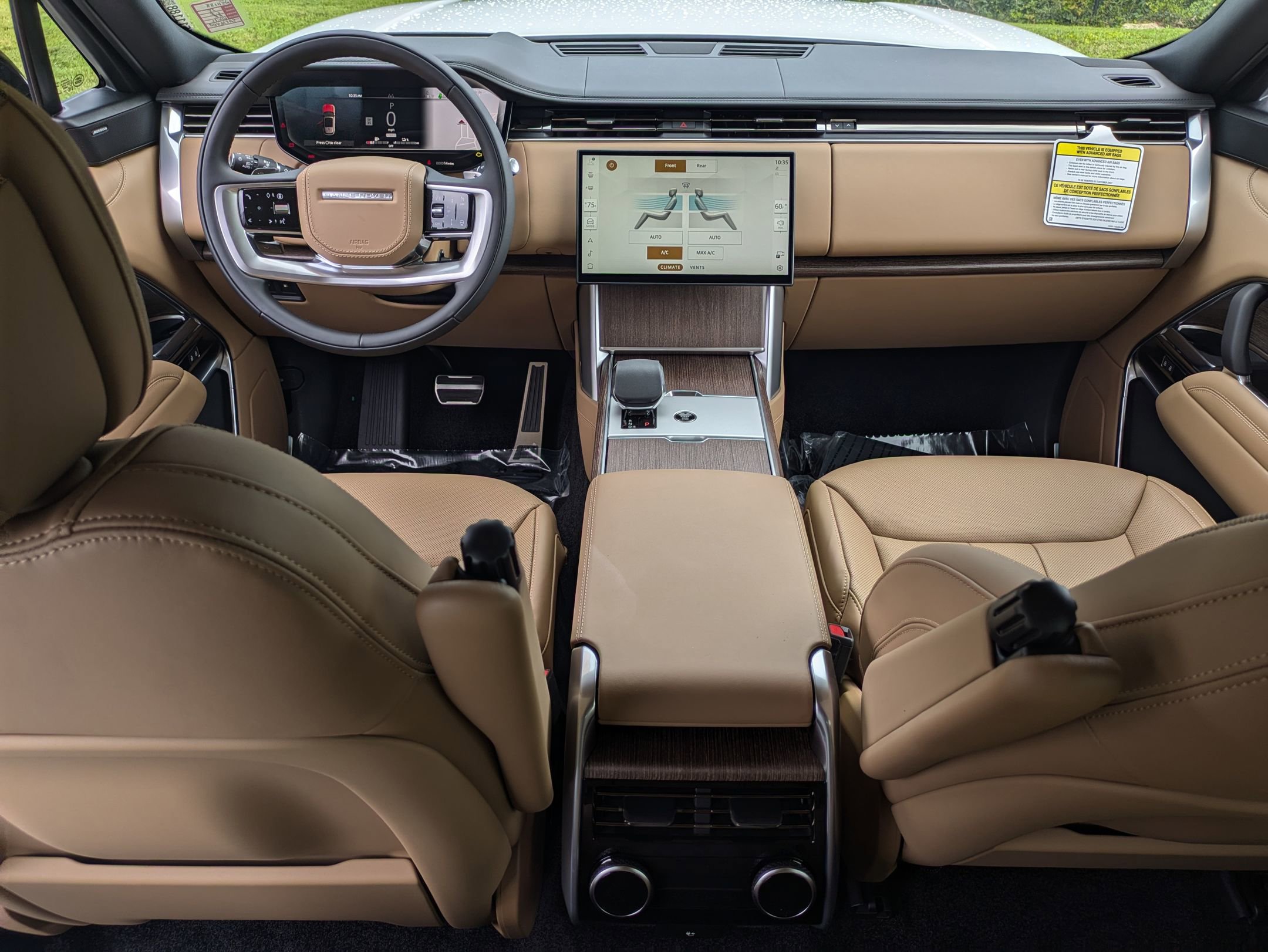 New 2025 Land Rover Range Rover SE image 24