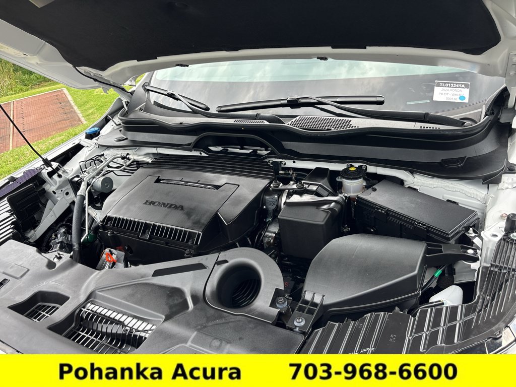 Used 2024 Honda Pilot Touring image 36