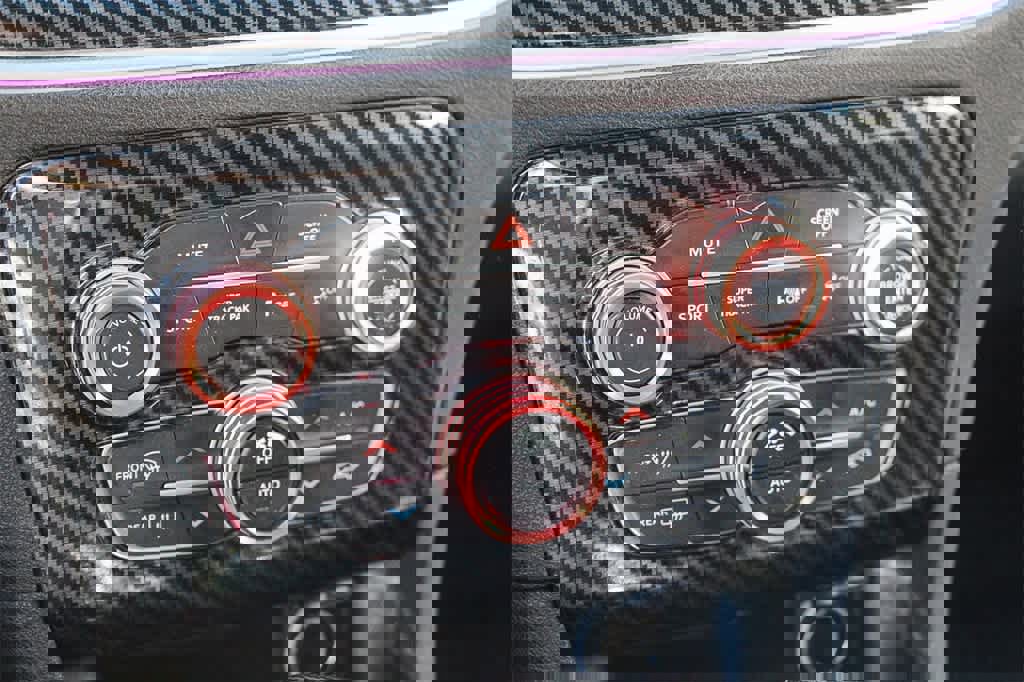 Used 2020 Dodge Charger GT w/ Blacktop Package image 34