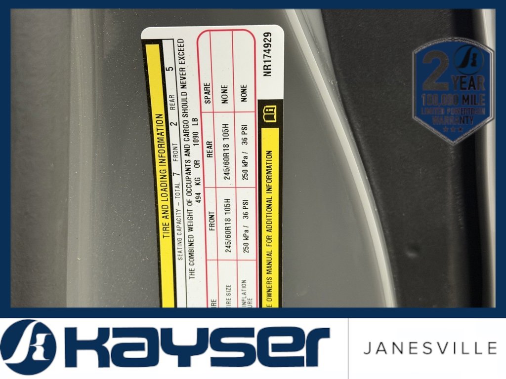 Used 2022 Chrysler Pacifica Touring-L w/ Uconnect Theater Family Group image 39