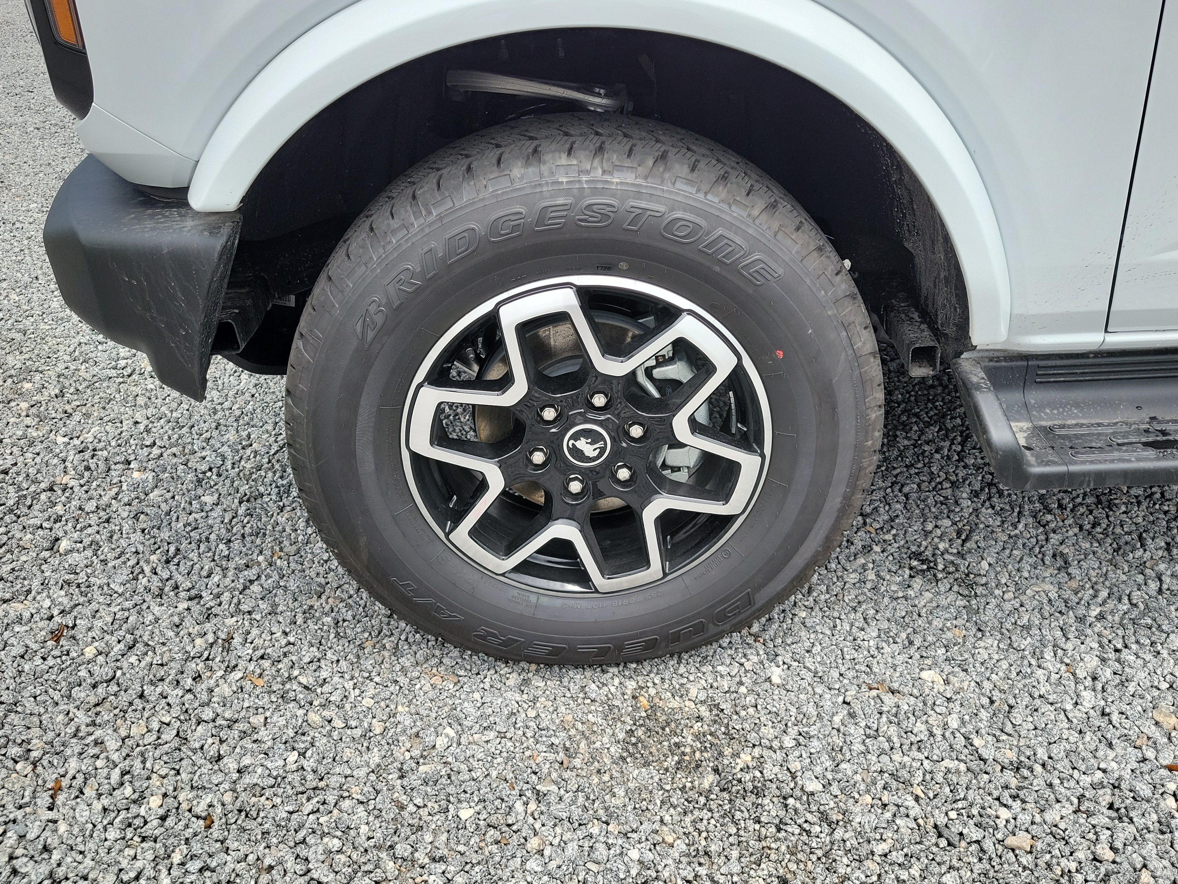 New 2026 Ford Bronco Outer Banks AWD/4WD image 6