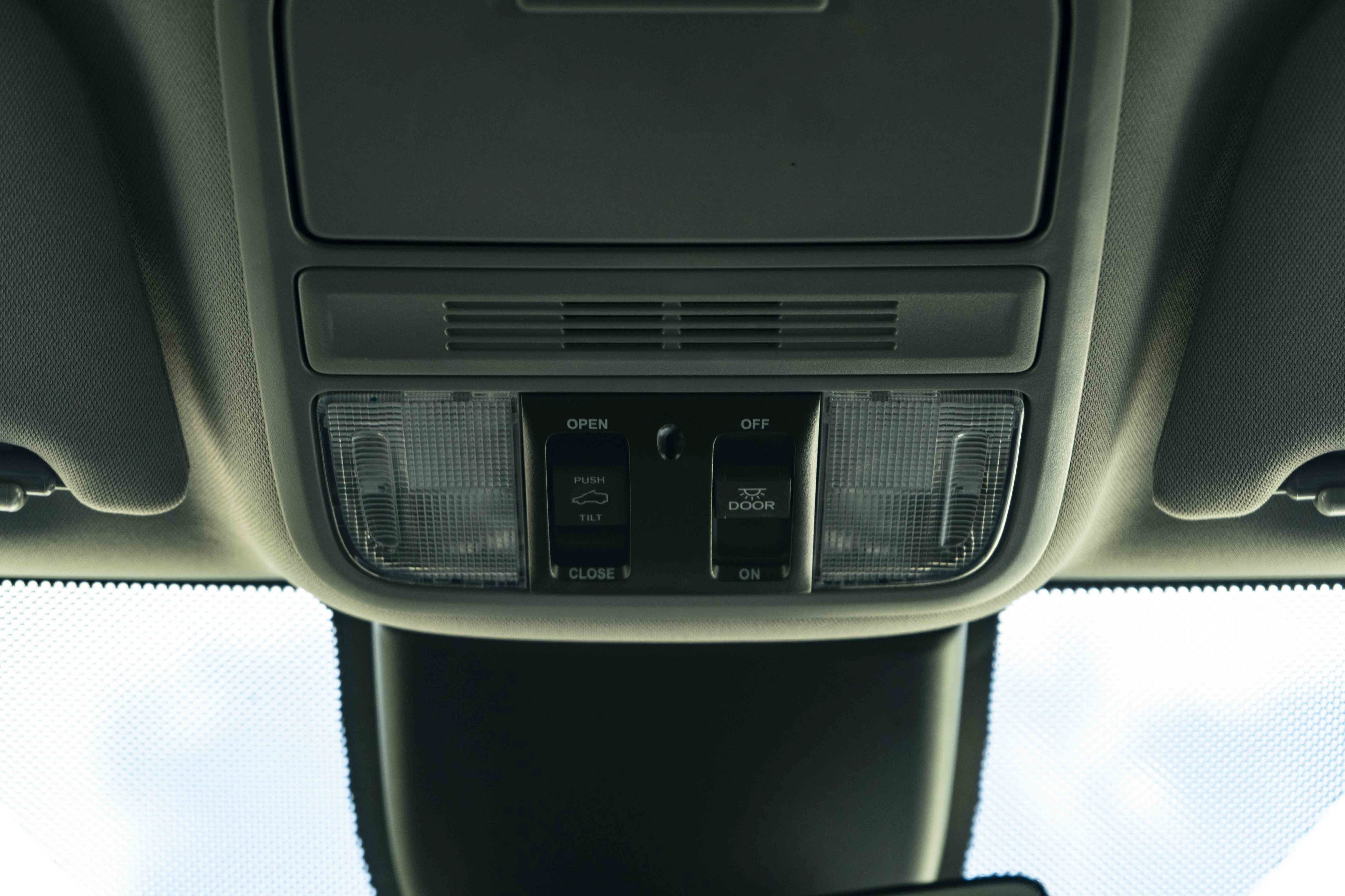 Used 2023 Honda Odyssey EX-L image 35
