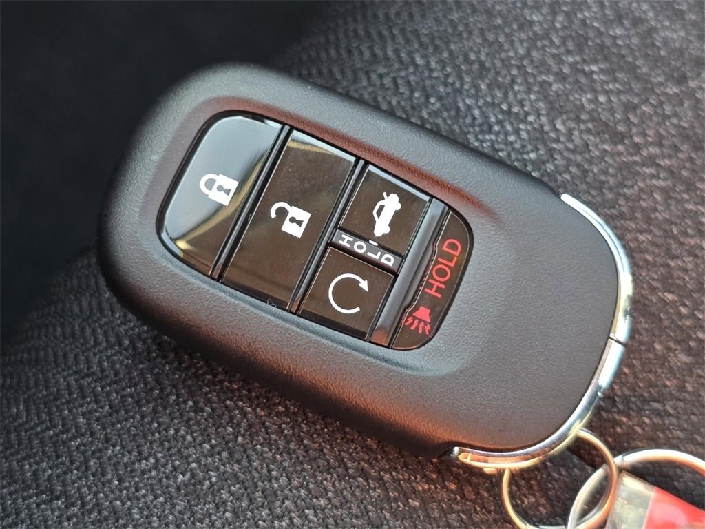 New 2025 Honda Accord SE image 32