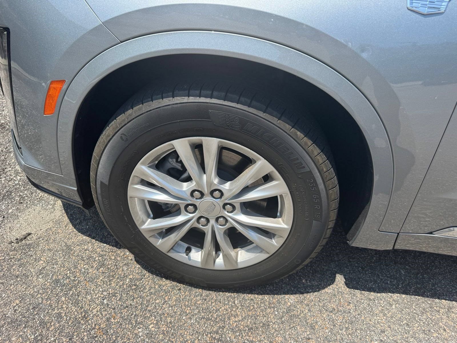 Certified 2024 Cadillac XT6 Luxury FWD image 25