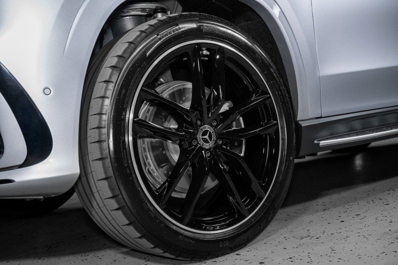 New 2026 Mercedes-Benz GLS 580 4MATIC image 34