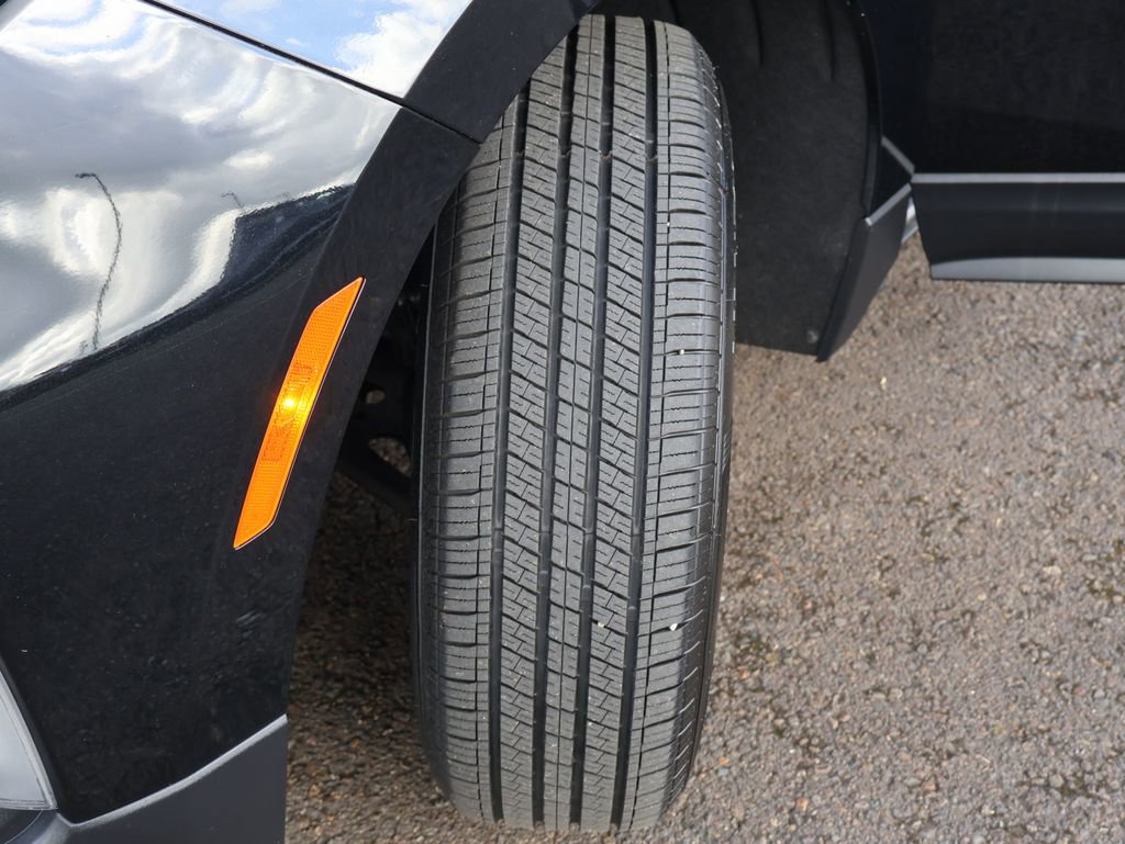 Used 2024 Chevrolet Equinox LT AWD/4WD image 35
