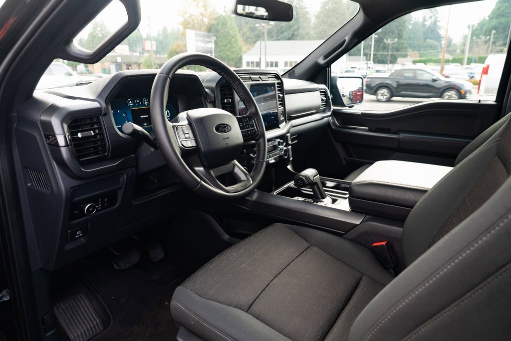 Used 2024 Ford F150 XLT w/ Mobile Office Package image 19