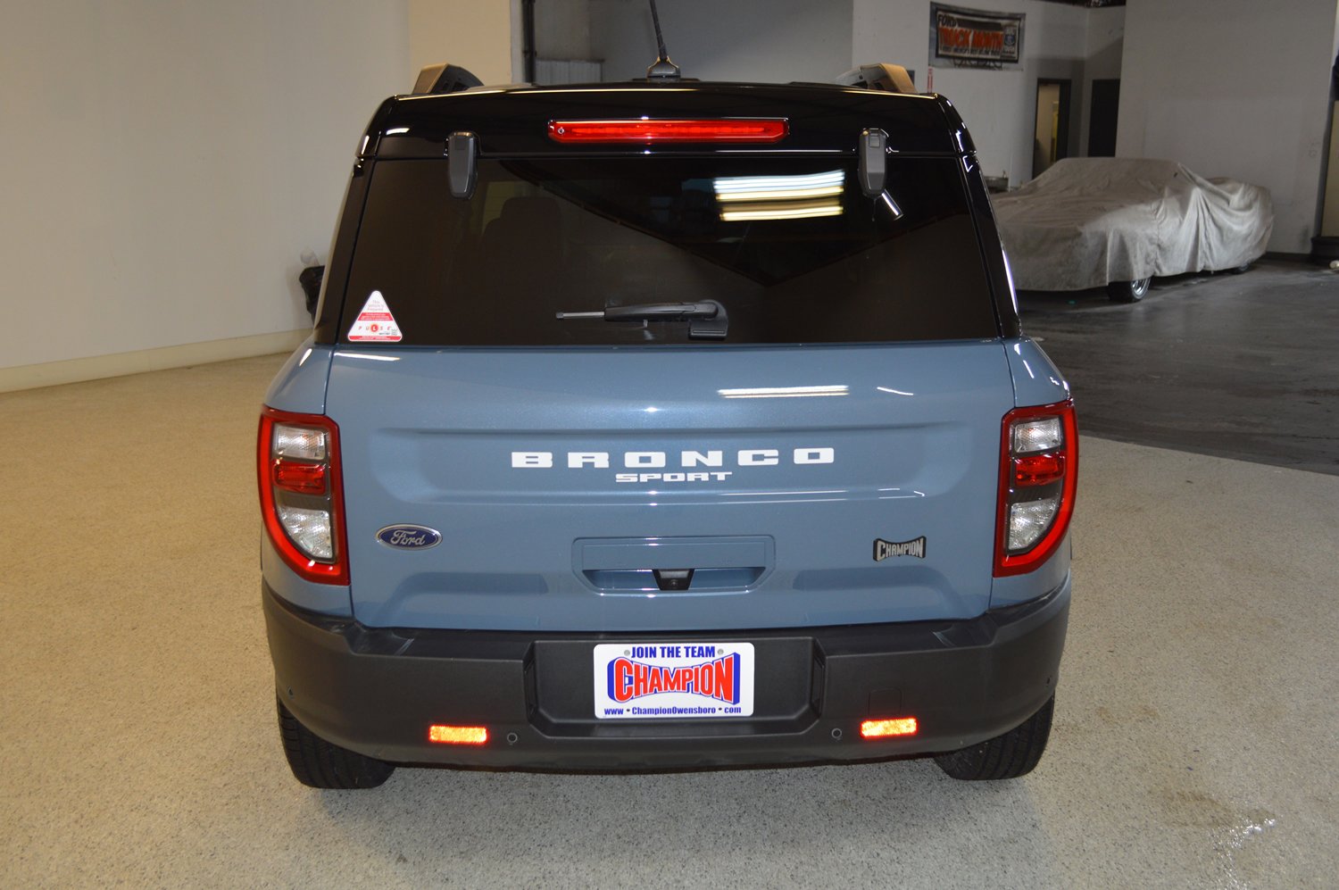 Used 2024 Ford Bronco Sport Outer Banks w/ Tech Package image 4