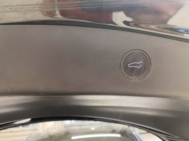 Used 2022 Tesla Model 3 Long Range AWD/4WD image 11