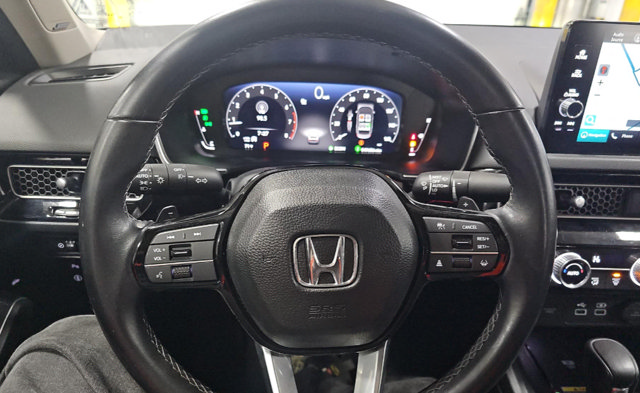 Used 2024 Honda Civic Touring image 11