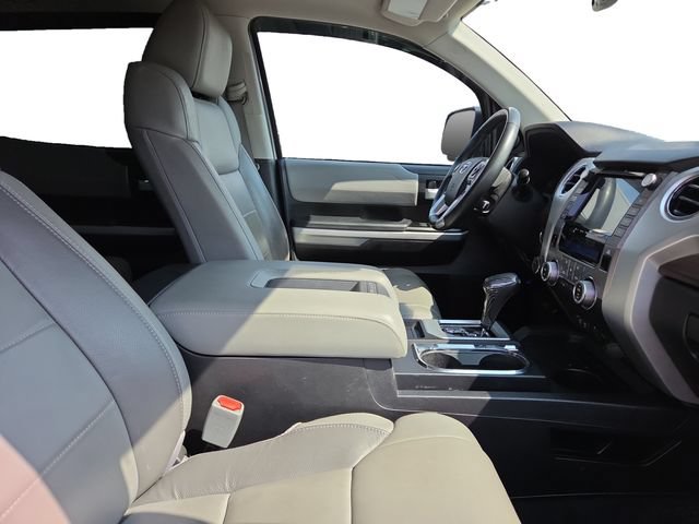 Used 2021 Toyota Tundra Limited w/ Limited Premium Package AWD/4WD image 41