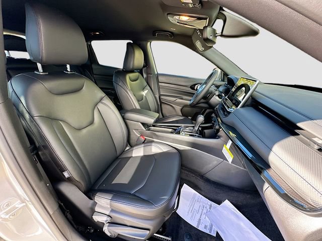 New 2026 Jeep Compass Limited image 29