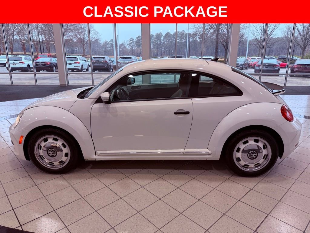 Used 2015 Volkswagen Beetle 1.8T Classic image 4