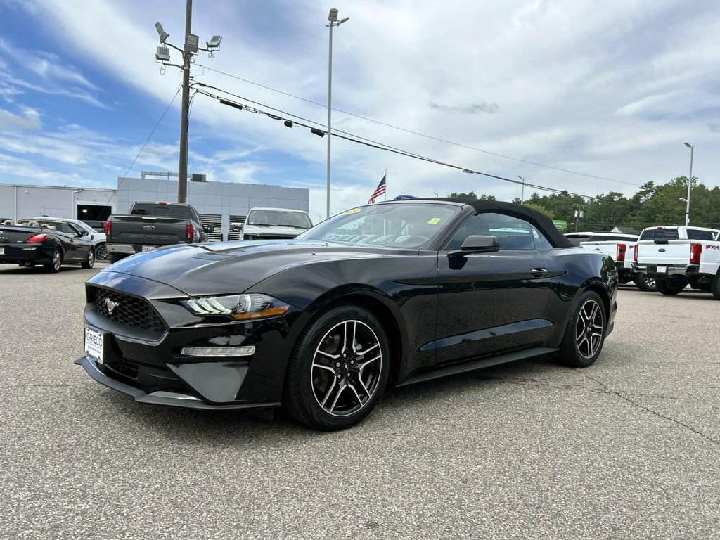 Used 2023 Ford Mustang Premium w/ Equipment Group 201A RWD image 7