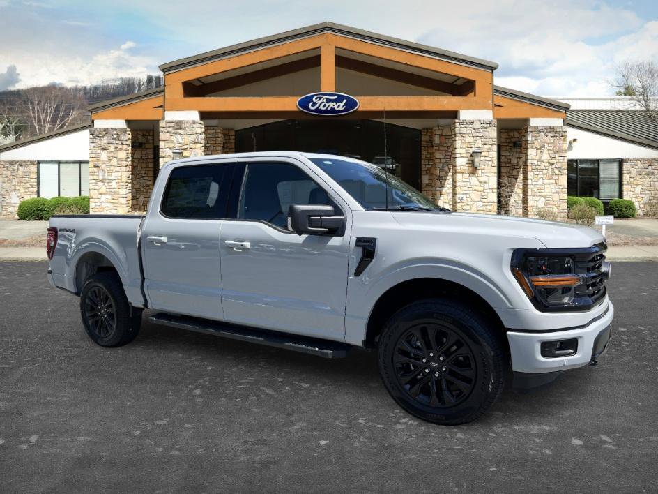 New 2026 Ford F150 XLT w/ Equipment Group 303A High AWD/4WD image 3