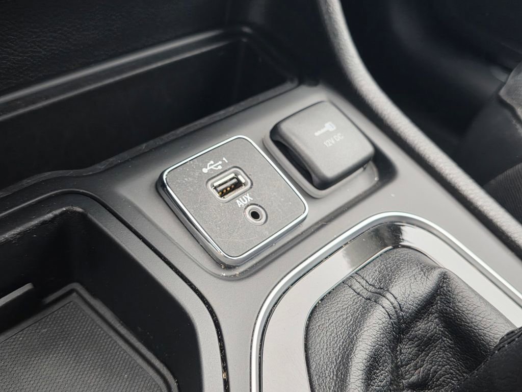 Certified 2021 Jeep Cherokee Limited w/ Elite Package image 29