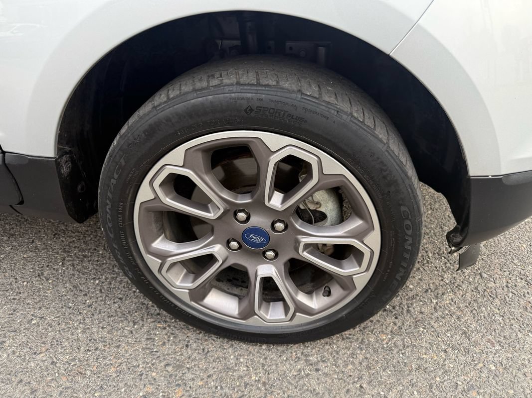 Used 2020 Ford EcoSport Titanium AWD/4WD image 23