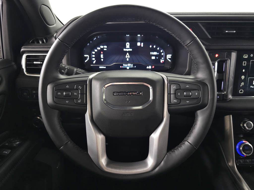 Used 2023 GMC Yukon Denali image 17