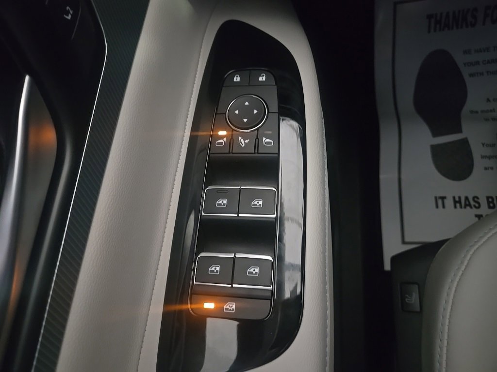 New 2025 Nissan Murano Platinum w/ Cargo Package image 13